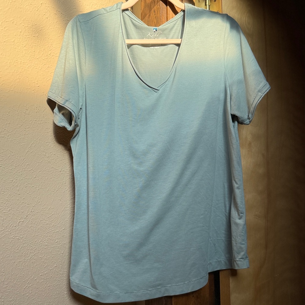Kuhl Women's Short Sleeve V-Neck Top - Light blue
